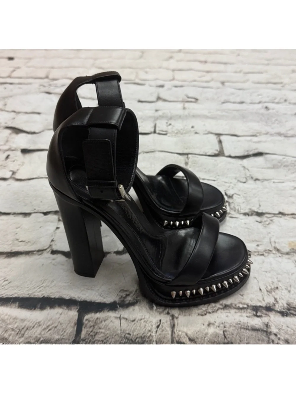 Alexander McQueen Punk Stud Platform Sandals Black Leather Sz 8.5 Women's Shoes